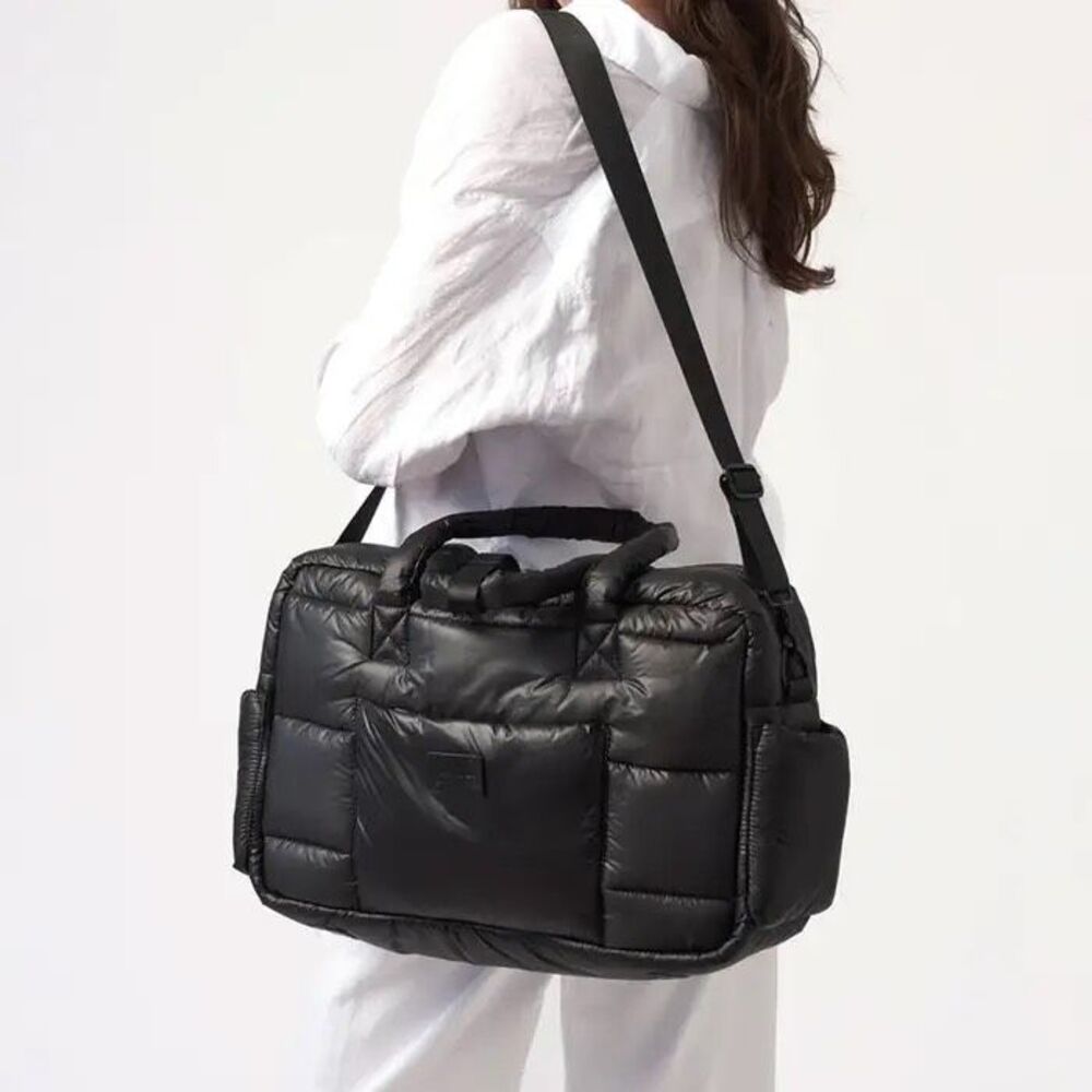 NWOT 7 AM Enfant Soho Diaper Bag Baby Tote Black $142.00